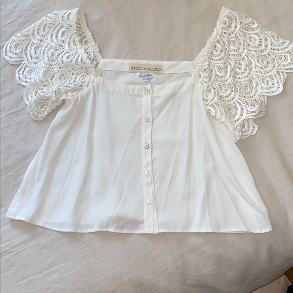 Stone Cold Fox White Top